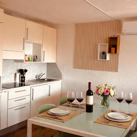 Apartament 4 Posti Letto - Terrazza Vista Mare - Porto Rotondo Vicino Al Mare - Wifi - Parcheggio Gratuito